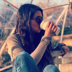 Meet your Posher, Olivia